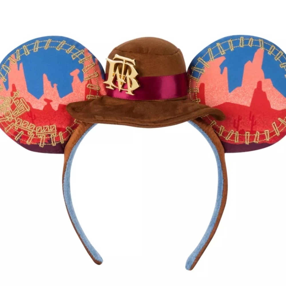 ❤️  BNWT Disneyland BIG Thunder Mountain Ears